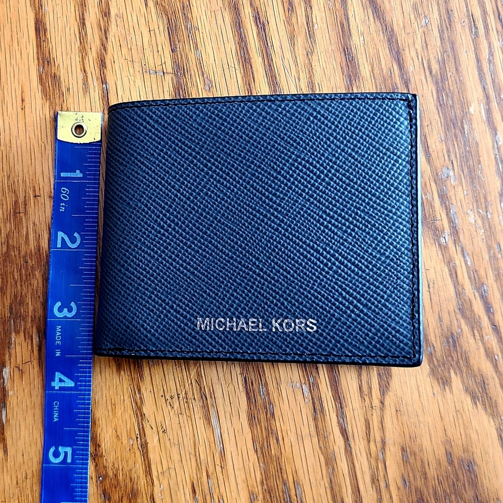 👀50% OFF 👀 NWT‼️ Michael Kors Men's Slim Bi-Fold Wallet - Picture 8 of 8